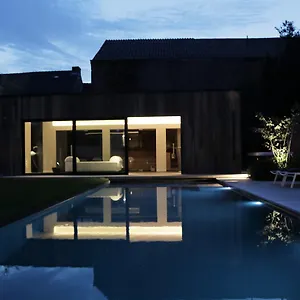 Couette-café For 2-wellness For 2, Bruges